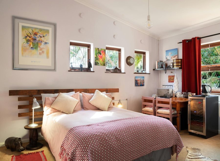 Bedroom reference photo
